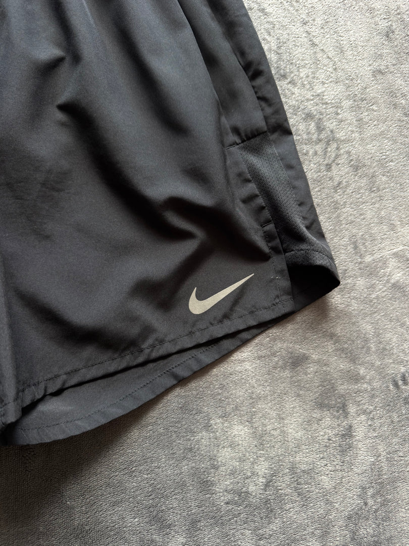 (S) Nike Dri Fit мъжки шорти