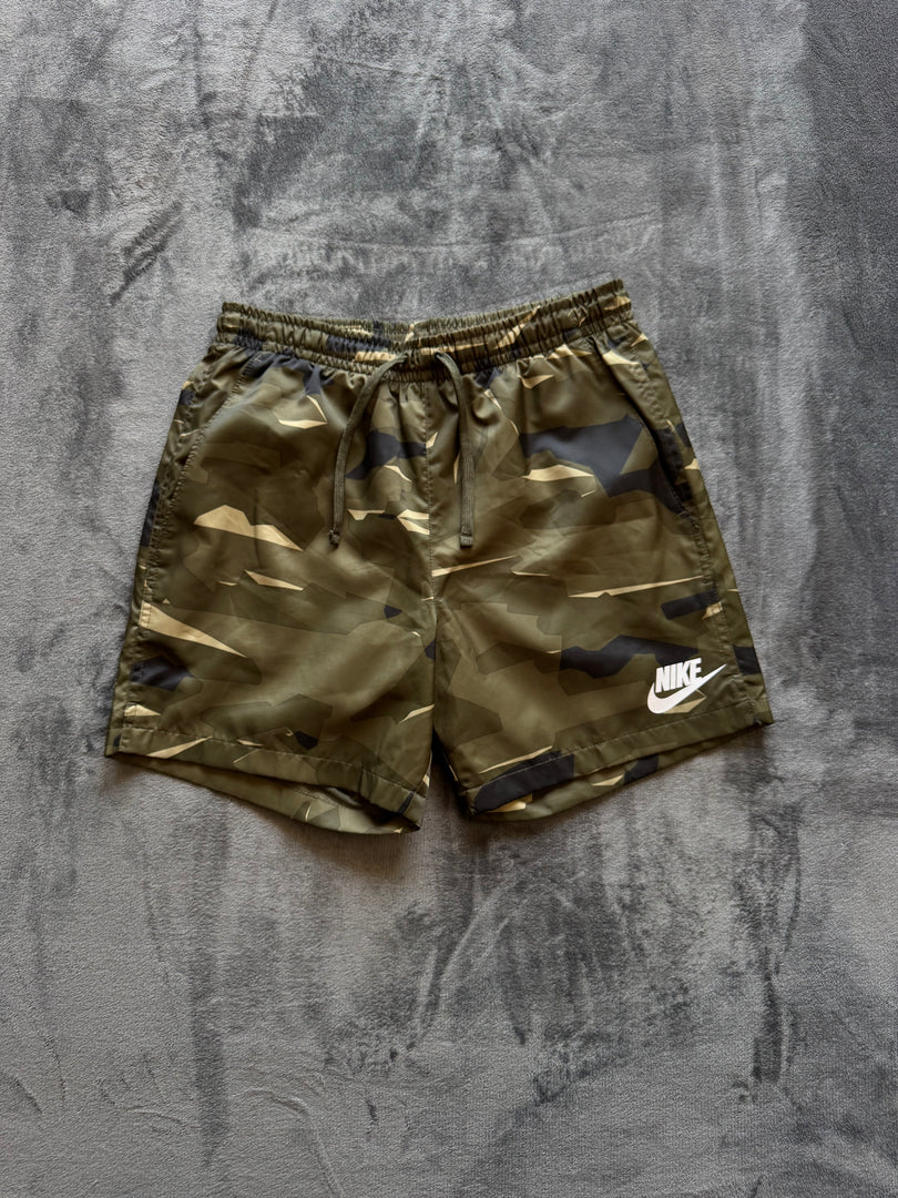 (S) Nike Dri Fit мъжки шорти