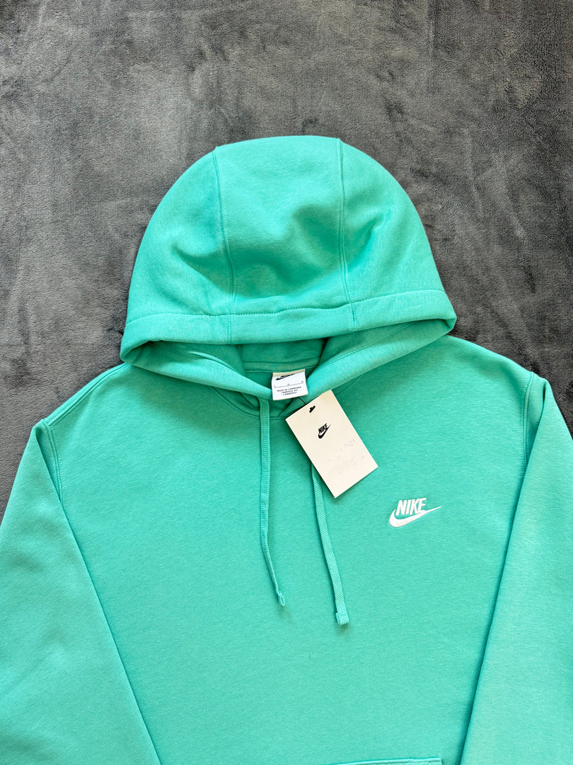 (L) Nike Club Fleece Mint Hoodie