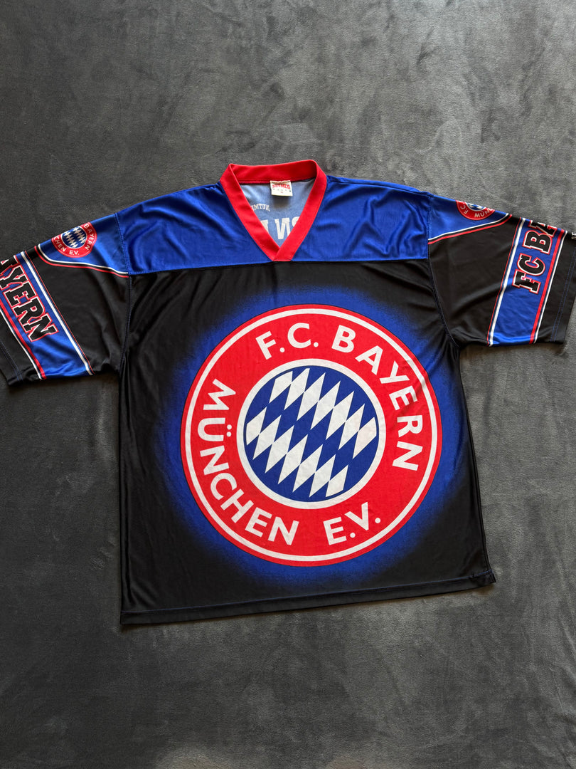(XL) Nutmeg 90s Bayern Munchen мъжка винтидж тениска от 90те