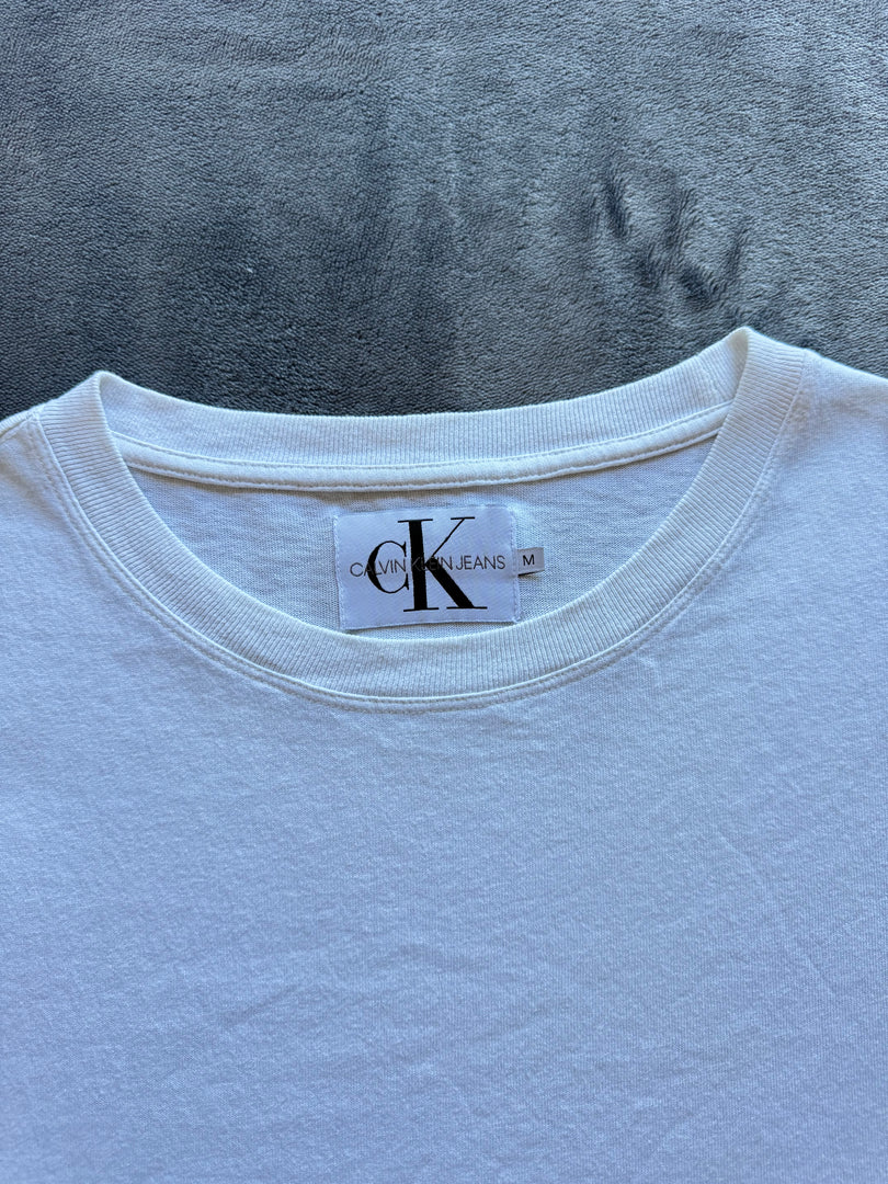 (M) Calvin Klein T-shirt