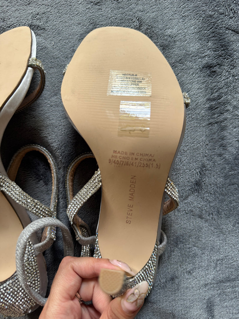 (ДАМСКО) (40) Steve Madden дамски токчета