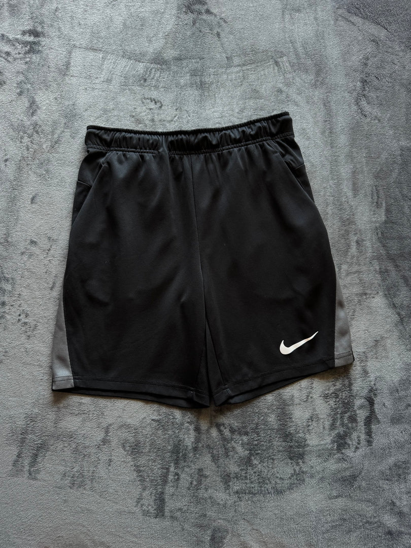 (S) Nike Dri Fit мъжки шорти