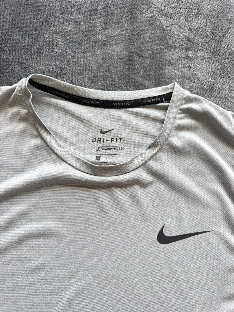 (XL) Nike PRO Dri Fit мъжки потник (отговаря на XL