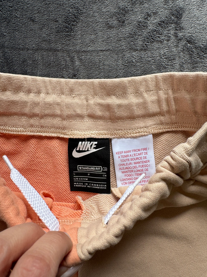 (ДЕТСКО) (S) Nike Shorts