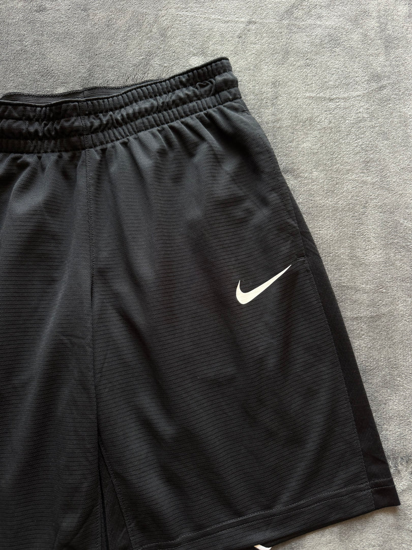(S) Nike Dri Fit мъжки шорти