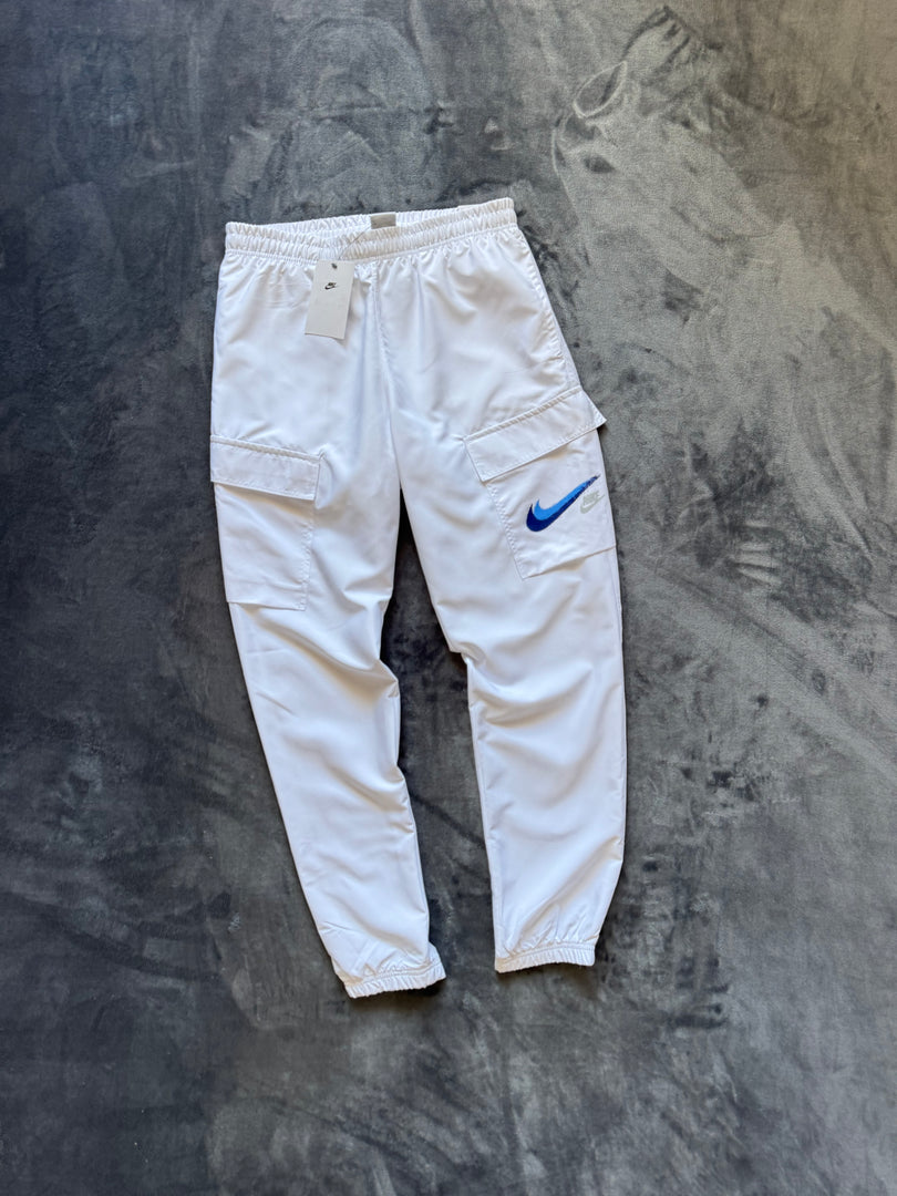 (S/M) Nike Nylon Cargo Pants