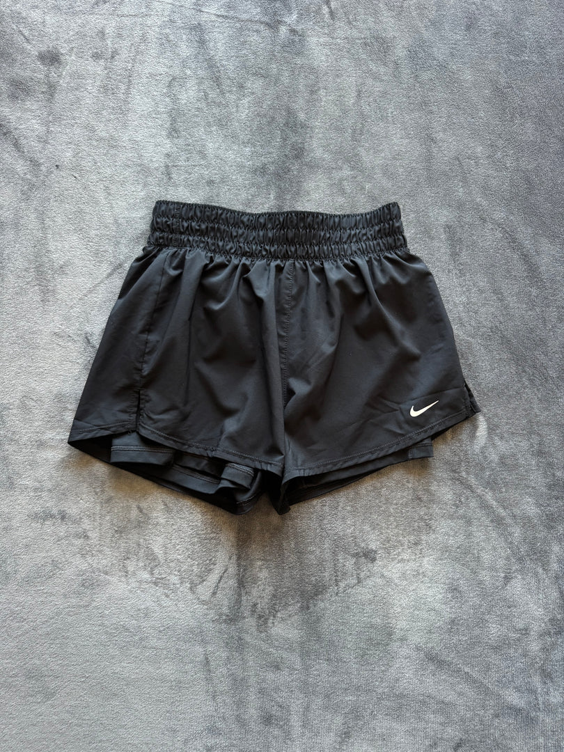 (ДАМСКО) (S) Nike Dri Fit дамски шорти с клин