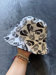 (ДЕТСКО) Nike детска шапка идиотка (Двулицева)