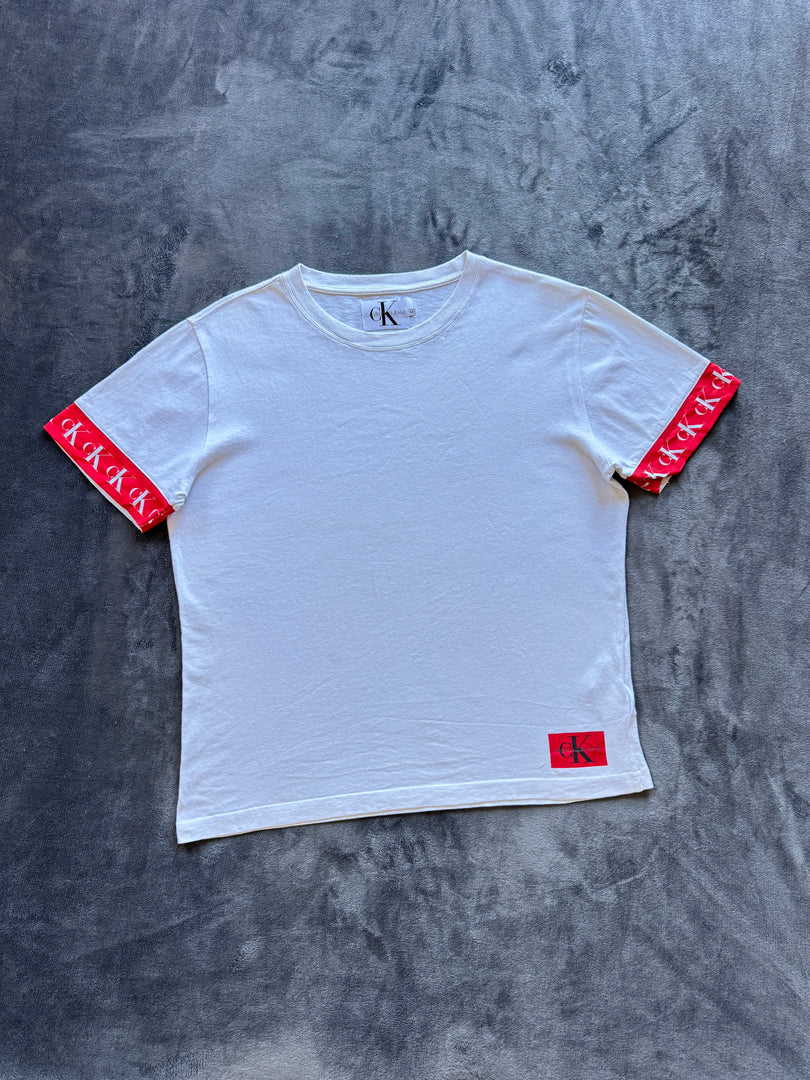 (M) Calvin Klein T-shirt