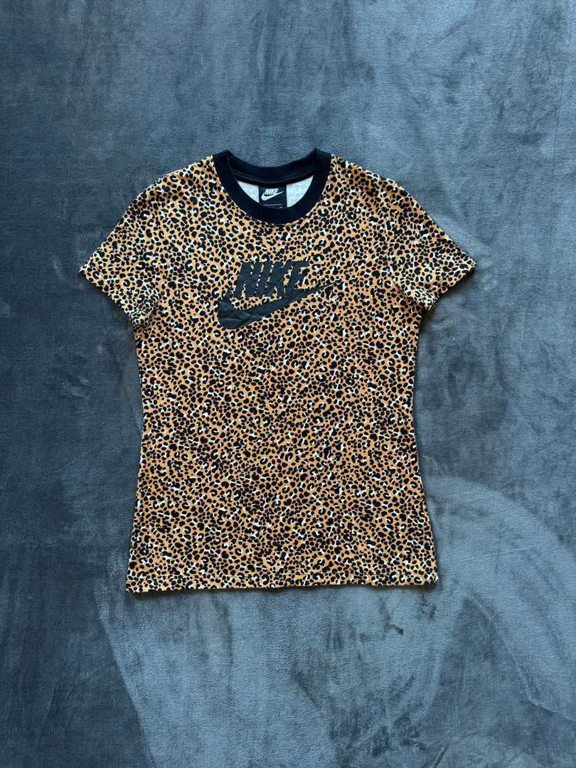 (ДАМСКО) (S) Nike T-Shirt