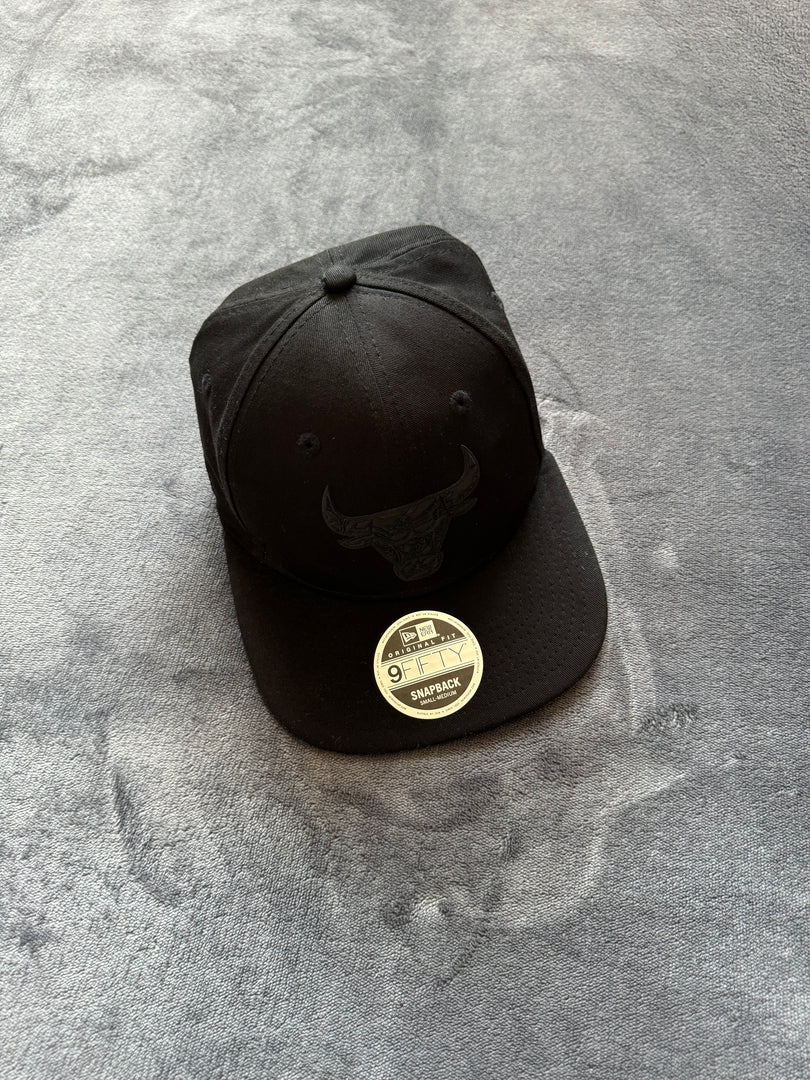 (S-M) New Era x Chicago Bulls Hat