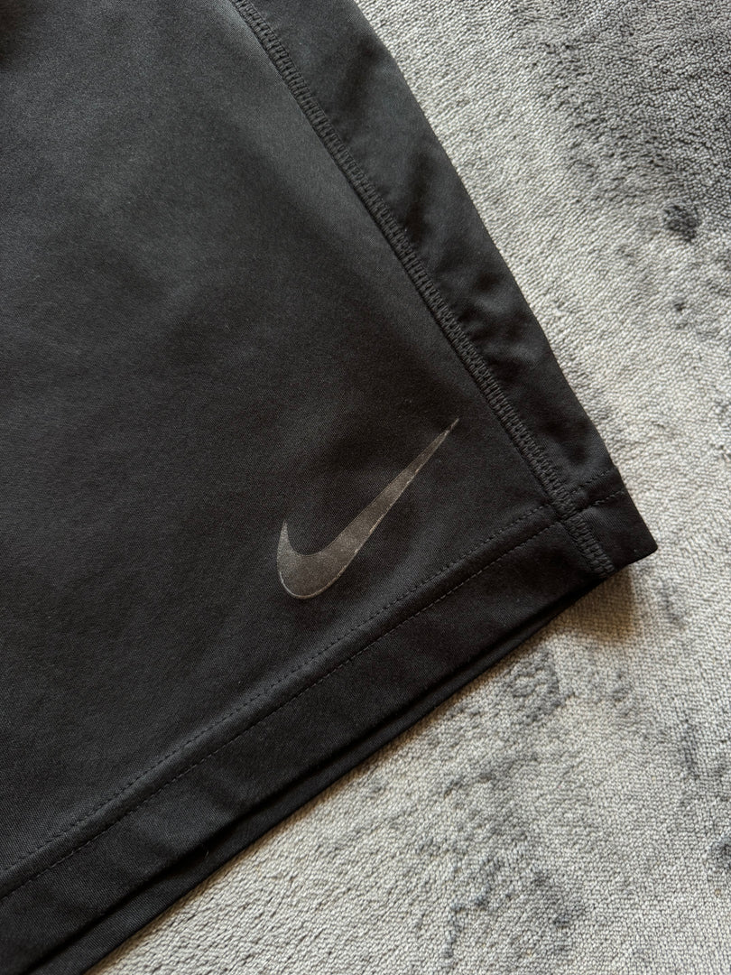 (ЗАБЕЛЕЖКА) (S) Nike Dri Fit мъжки шорти (ЛОГОТО И ДУПКА)