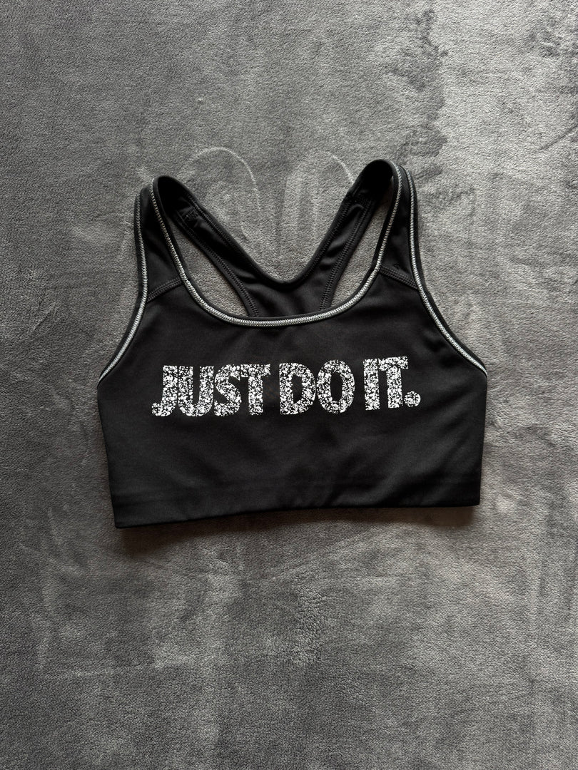 (ДАМСКО) (S) Nike Dri Fit дамско спортно бюстие