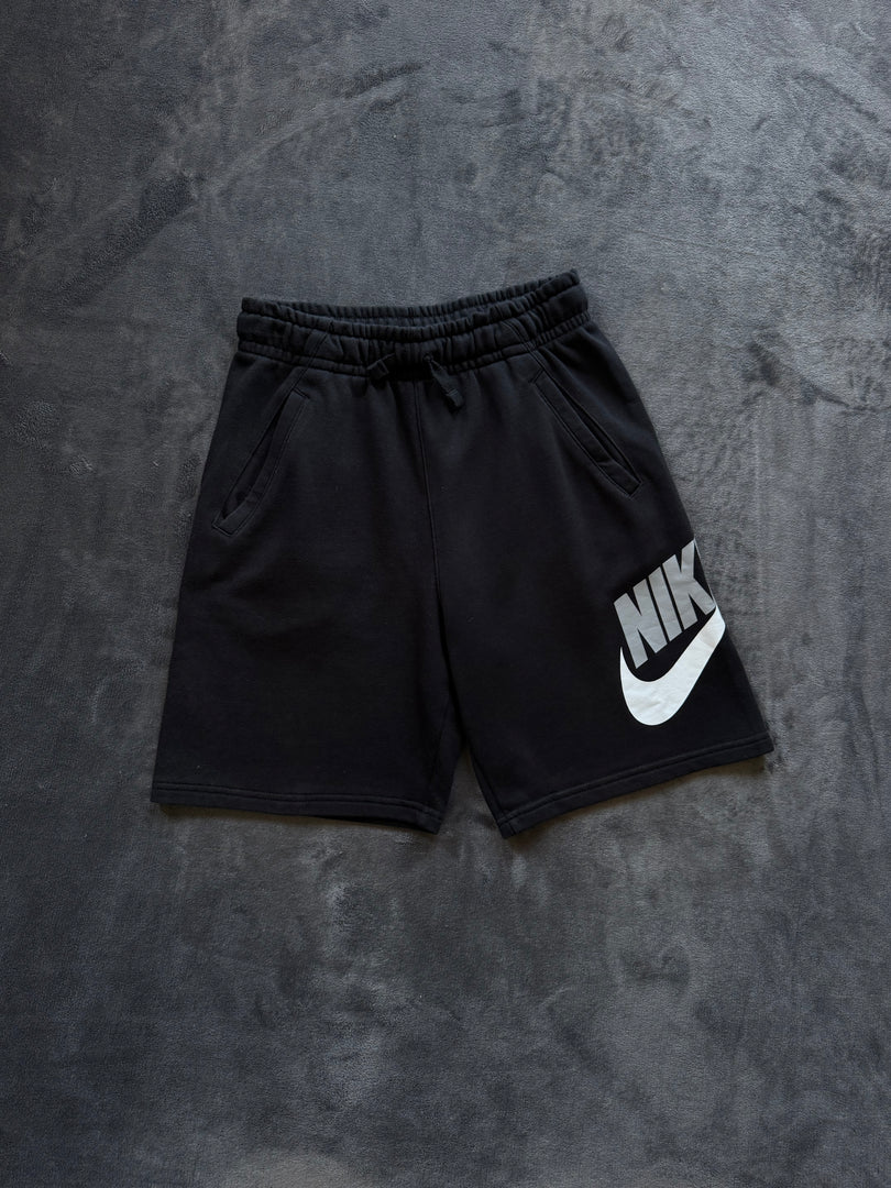 (ДЕТСКО) (L) Nike Swoosh Shorts