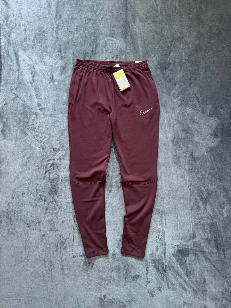 (S) Nike Therma Fit Track Pants