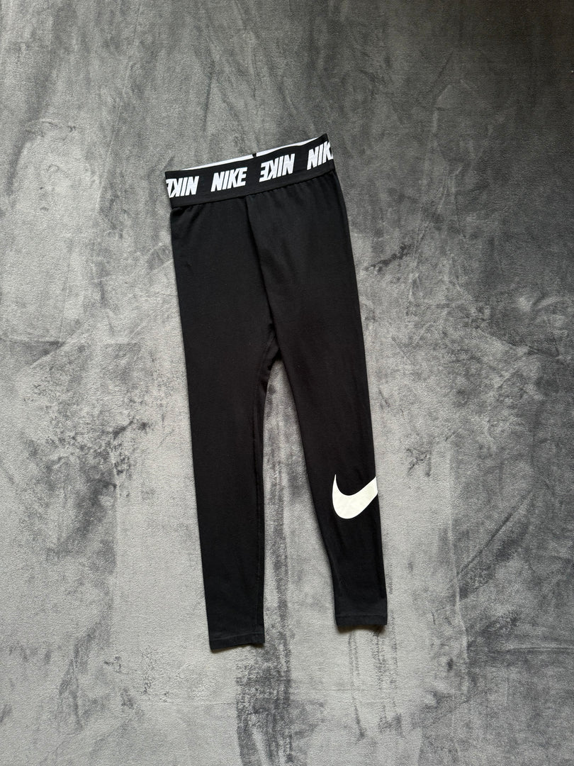 (ДАМСКО) (S) Nike Swoosh Leggings