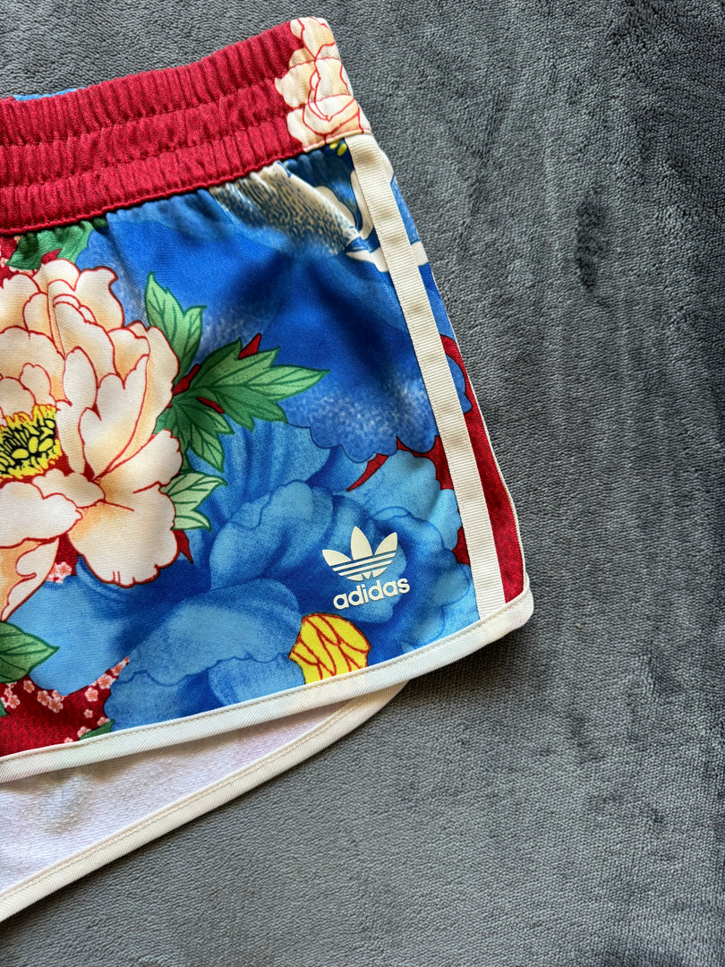 (ДАМСКО) (XS) Adidas Originals Floral Shorts