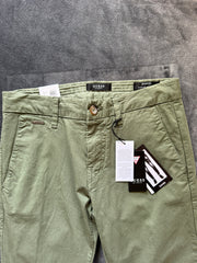 (S) Guess Super Skinny Daniel Jeans (Ново)