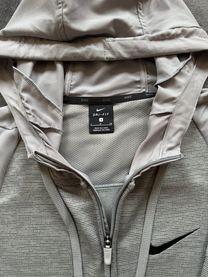 (S) Nike Dri Fit Zip Up Hoodie