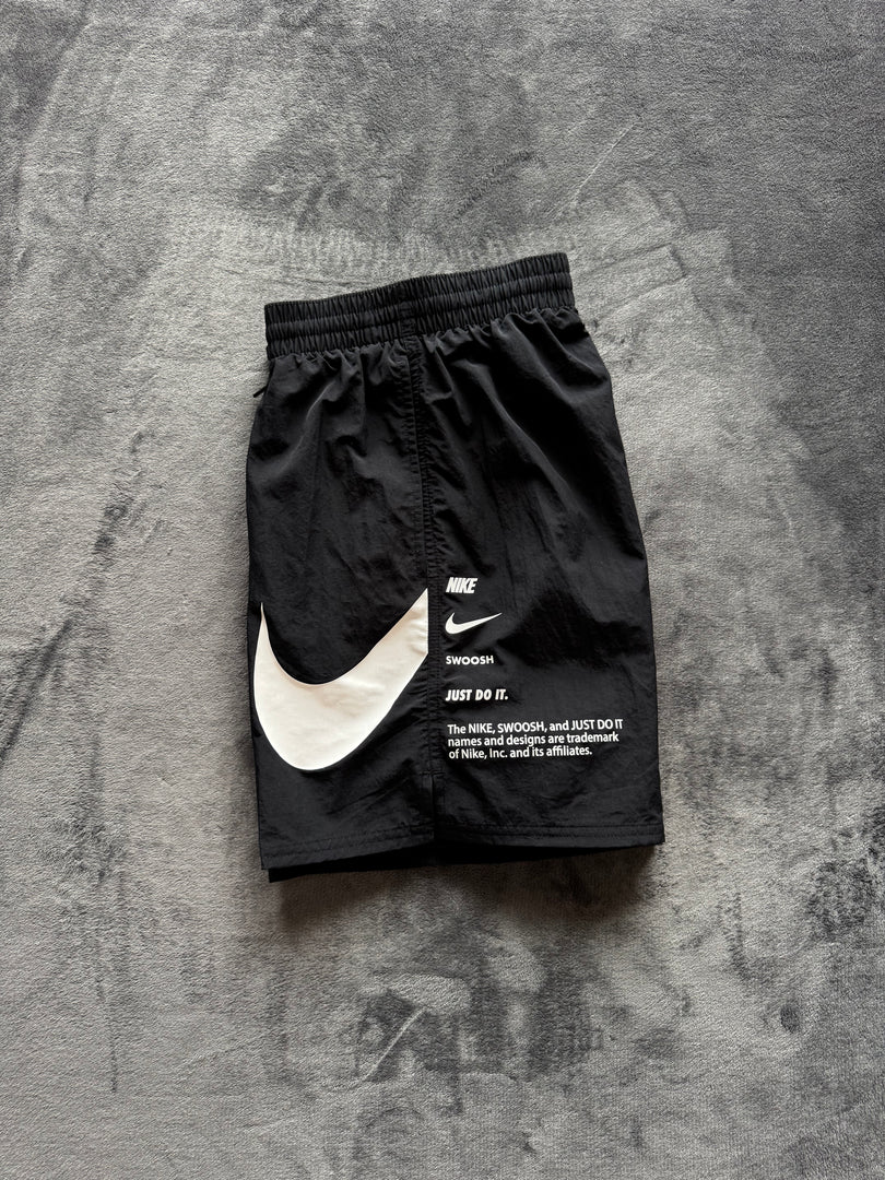 (НОВО) (S/M/L/XL) Nike Swoosh Specs 7 мъжки плувни шорти (NESSG574 код на артикула)