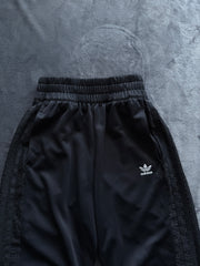 (ДАМСКО) (S) Adidas Originals дамско долнище с дантела