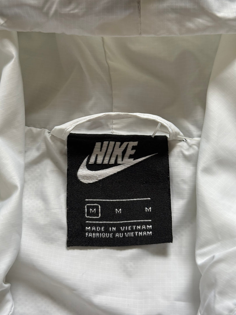 (ДАМСКО) (M) Nike дамска ветровка / яке