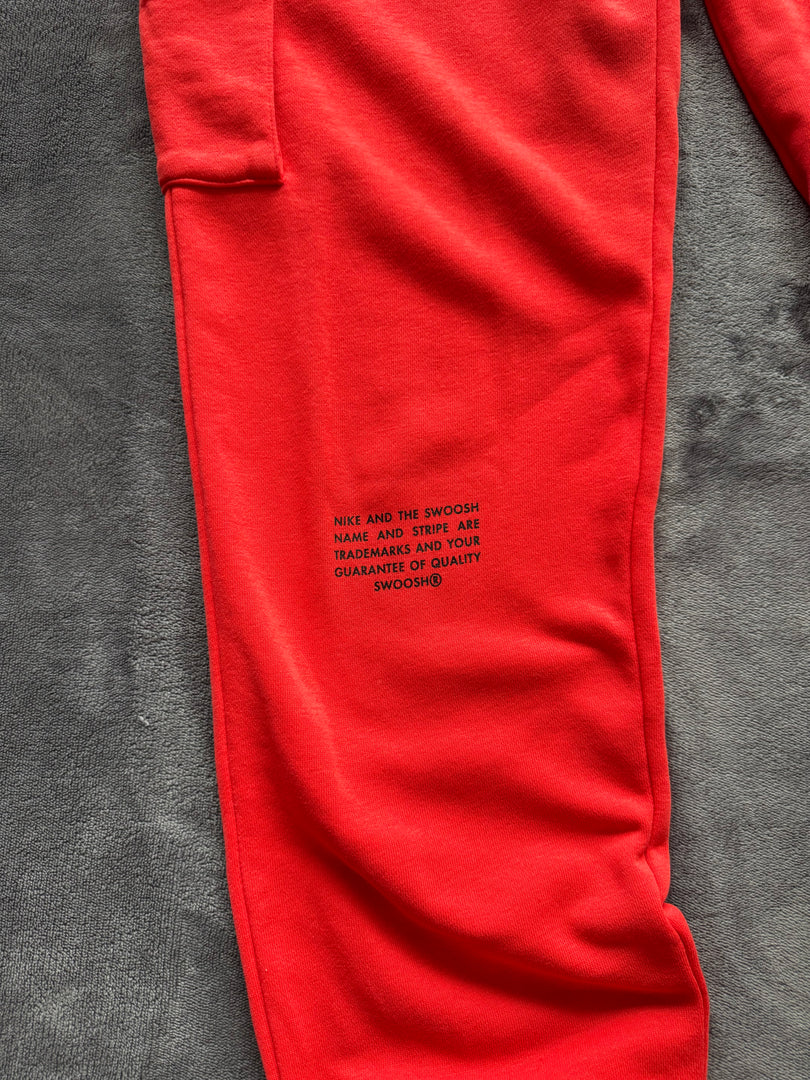 (ЗАБЕЛЕЖКИ) (ДАМСКО) (S) Nike Combat дамско карго долнище