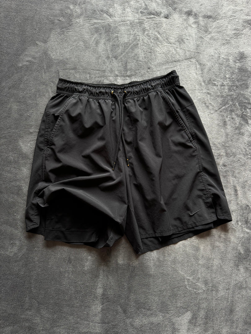 (M) Nike Dri Fit мъжки шорти с клинъ (забележки последни снимки)