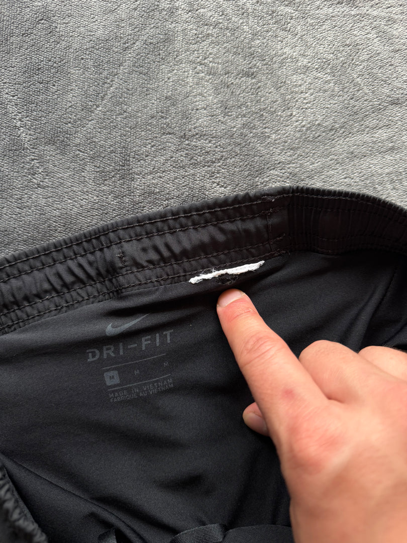 (M) Nike Dri Fit мъжки шорти с клин (забележки последни снимки)