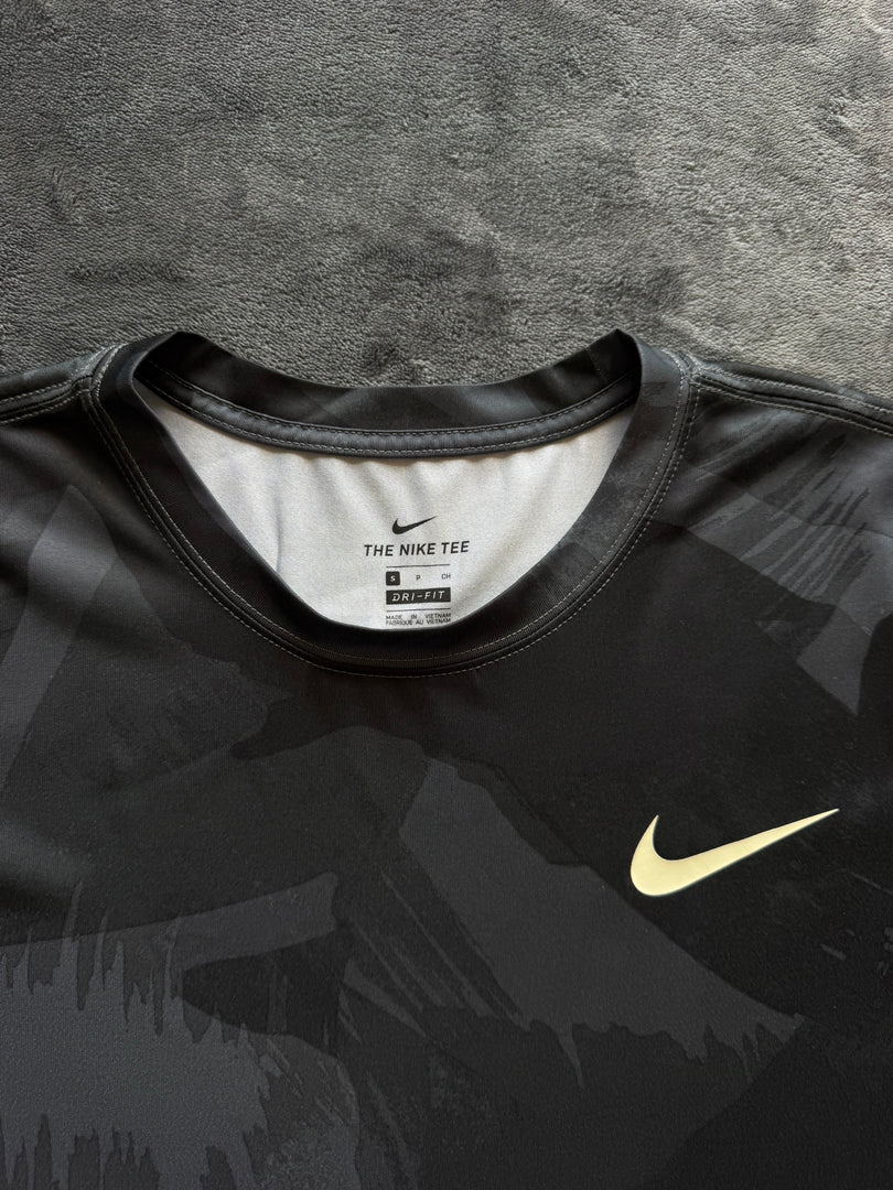 (S) Nike Dri Fit мъжка тениска