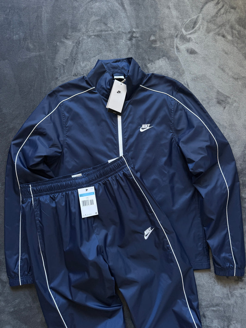 (L) Nike Nylon Tracksuit