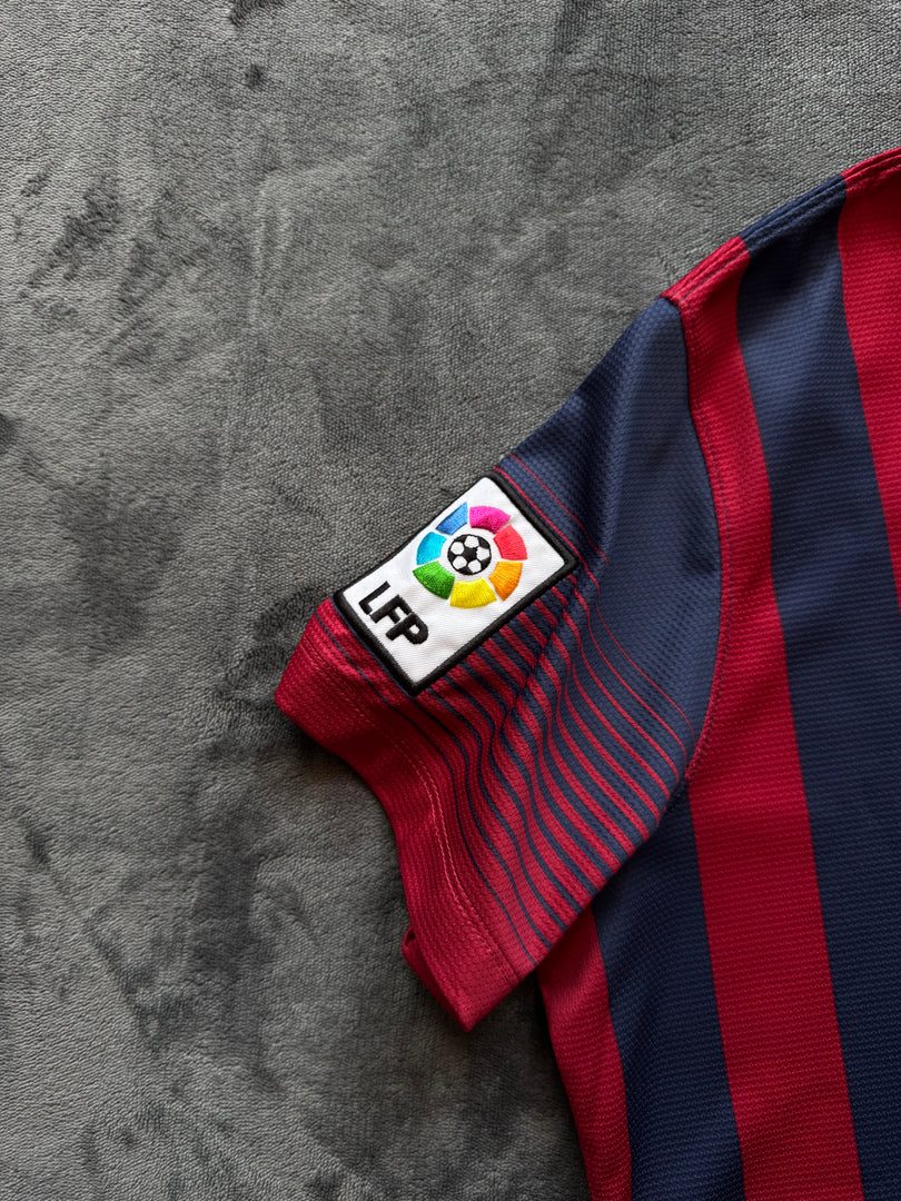 (НОВО) (S-M) Nike x FCB 2013/14 дамска тениска размер XL (ще стане за мъжко S-M размер)