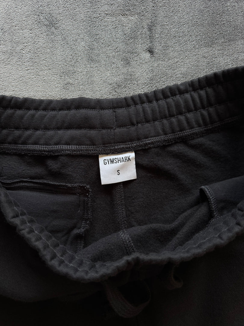 (S) GymShark Crest мъжки шорти (НОВО)