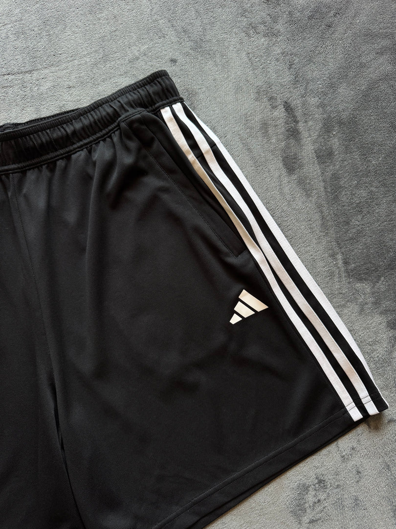 (L) Adidas мъжки шорти