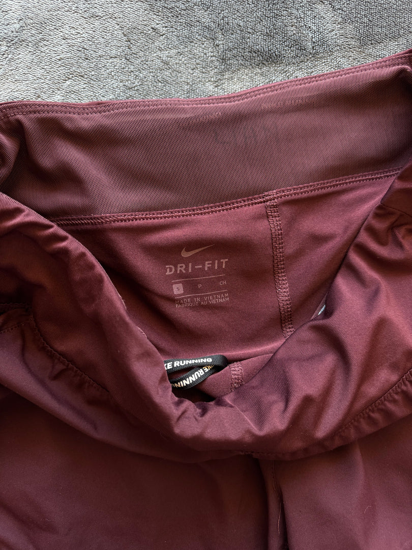 (ДАМСКО) (S) Nike Dri Fit дамски шорти с клин