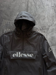 (ДАМСКО) (M) Ellesse дамска ветровка (лека забележка последна снимка)