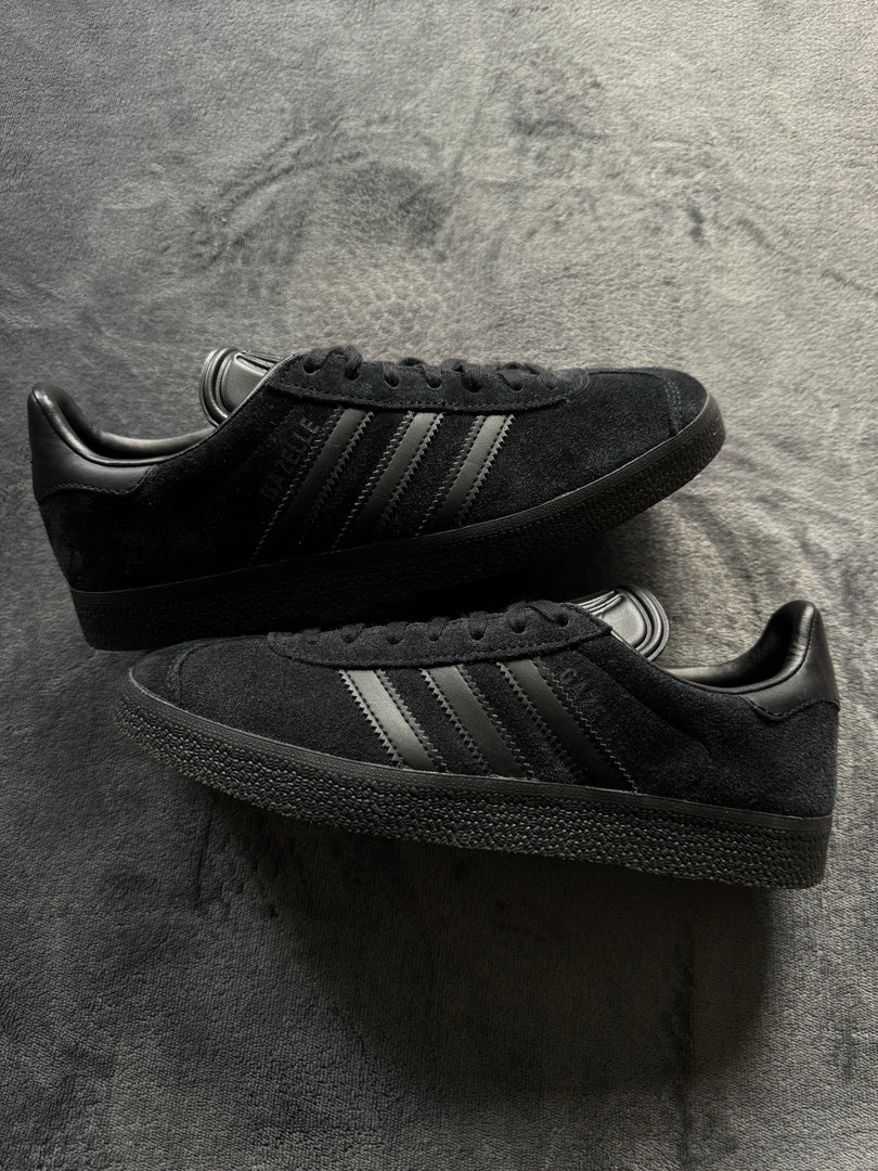 (39 1/3) Adidas Originals Gazelle Black Shoes