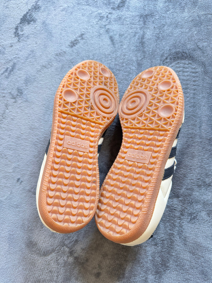 (38) Adidas Originals Samba OG Shoes