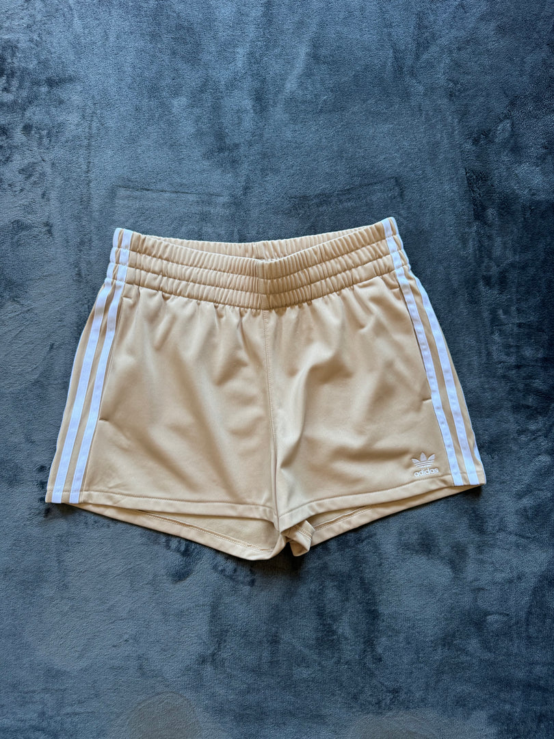 (ДАМСКО) (M) Adidas Originals Shorts