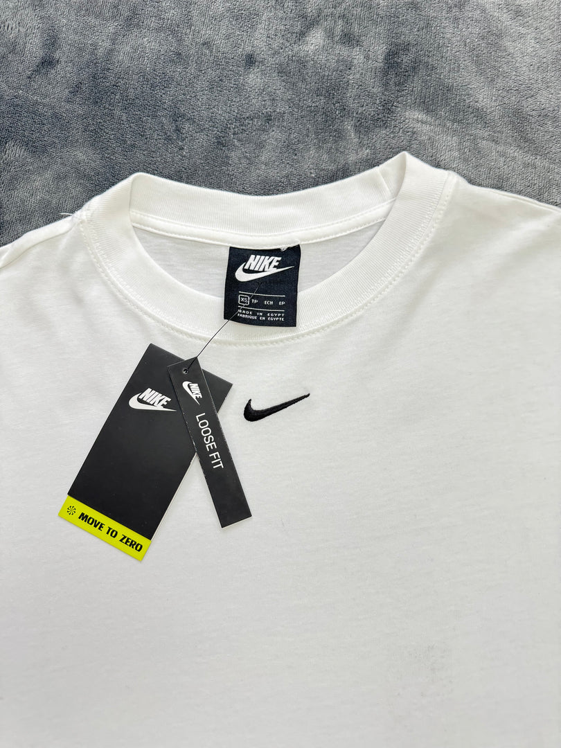 (ДАМСКО) (XS) Nike Sportswear Essential Dress