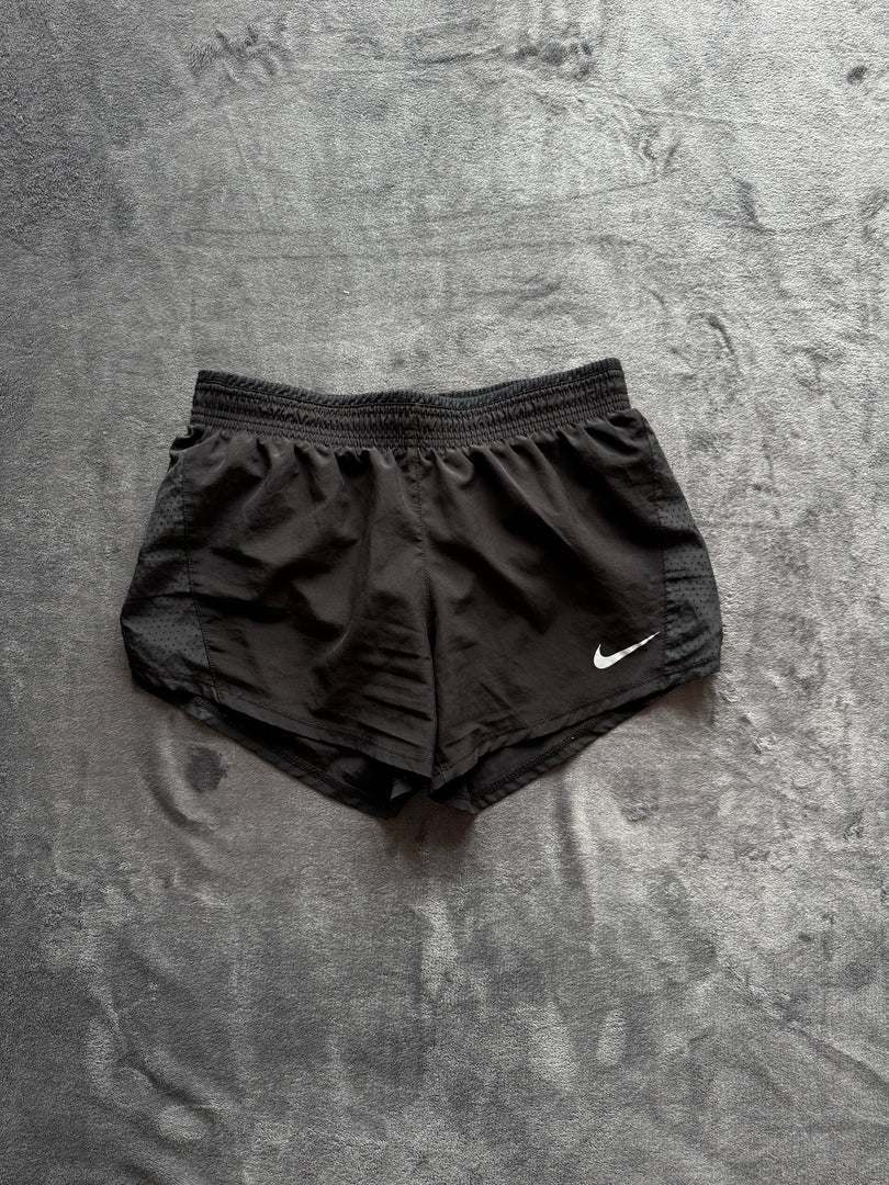 (ДАМСКО) (XS) Nike дамски шорти