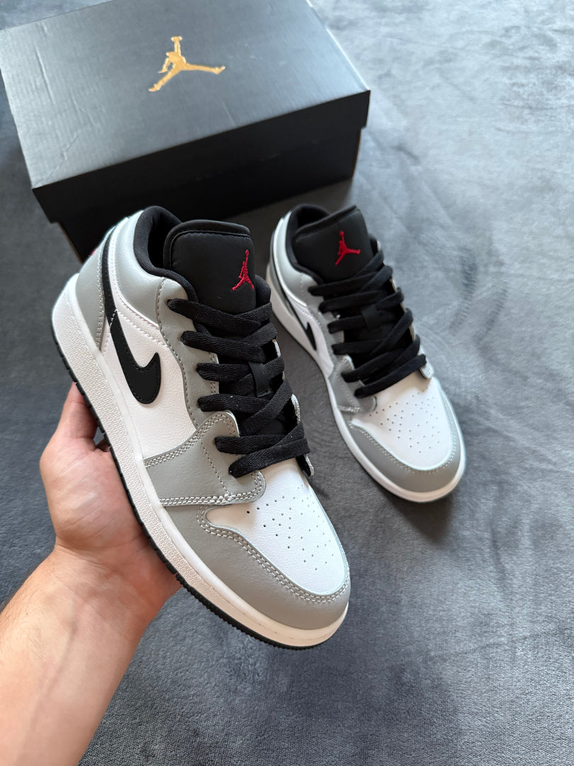 (36-38.5) Nike Air Jordan 1 Low Smoke Grey (GS) обувки