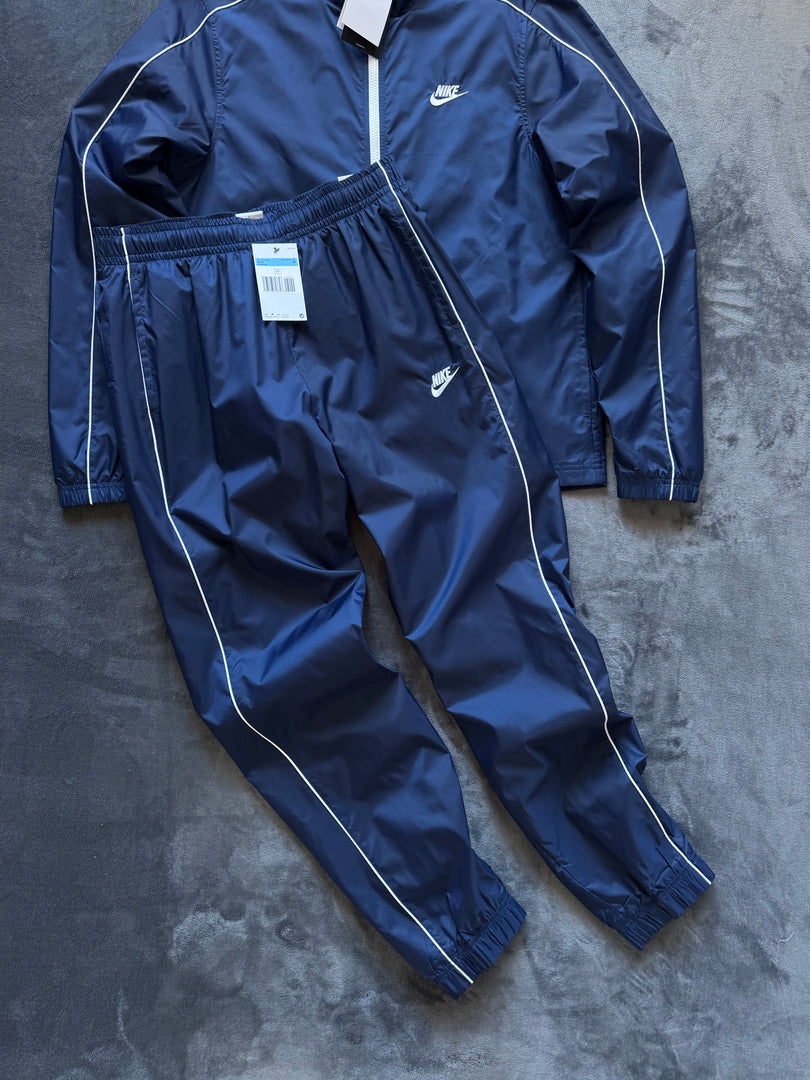 (L) Nike Nylon Tracksuit