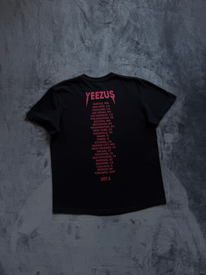 (XL) Yeezys Tour Fan Made T-Shirt