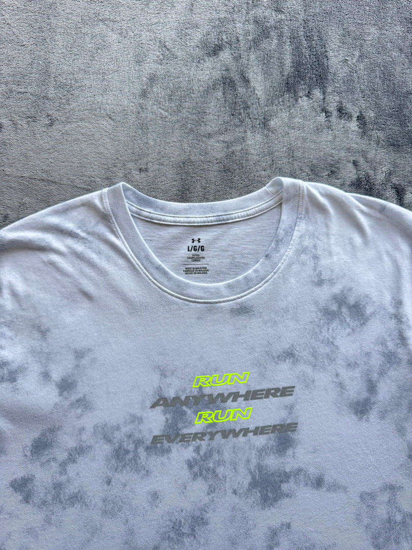 (L) Under Armour T-shirt