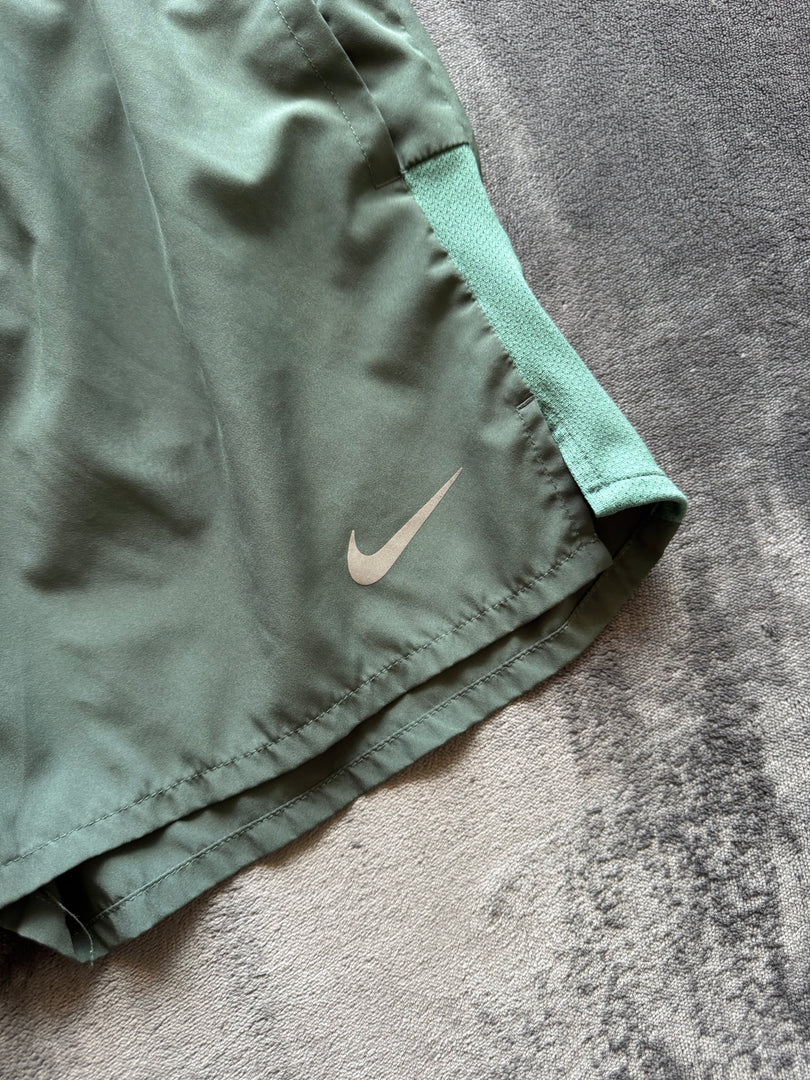 (S) Nike Dri Fit мъжки шорти