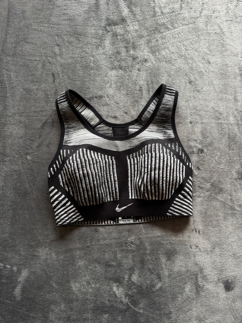 (ДАМСКО) (S) Nike Dri Fit спортно бюстие