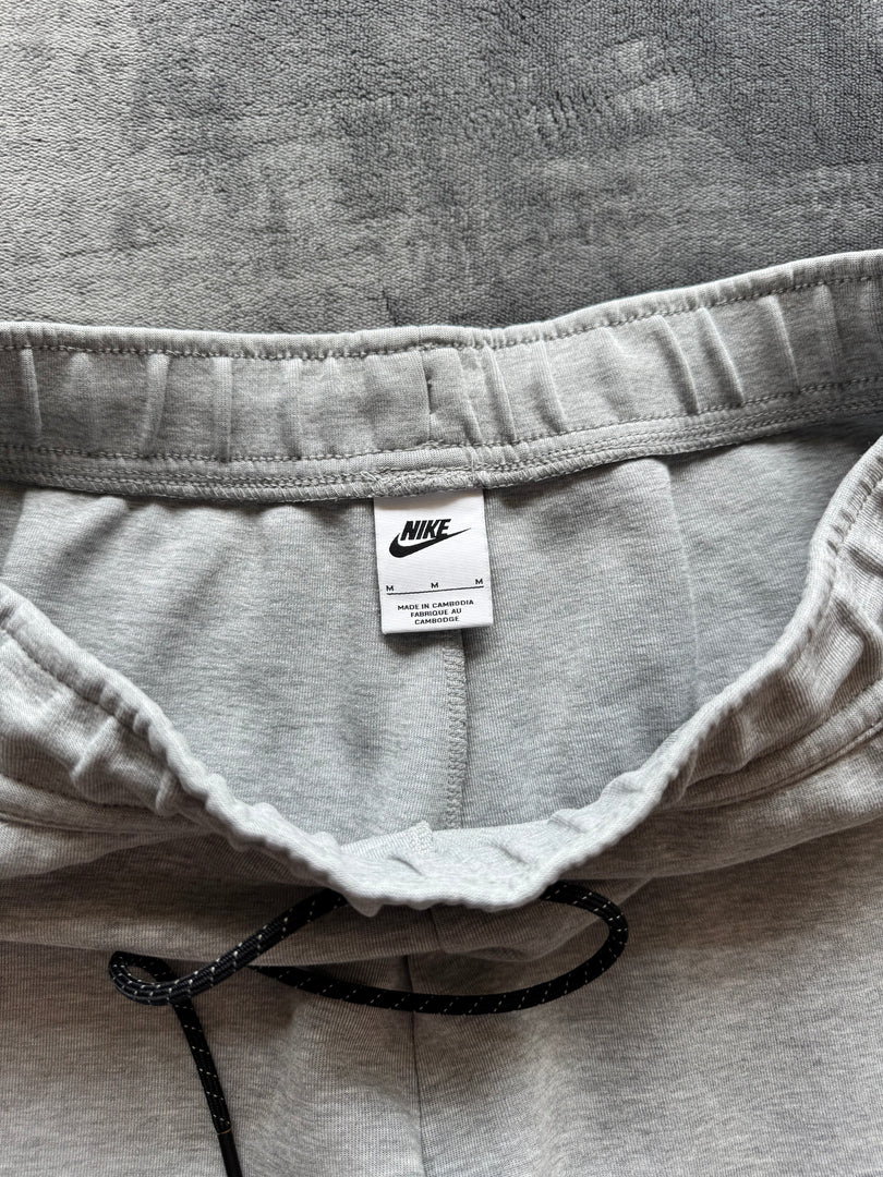 (M) Nike Tech Fleece мъжко карго долнище