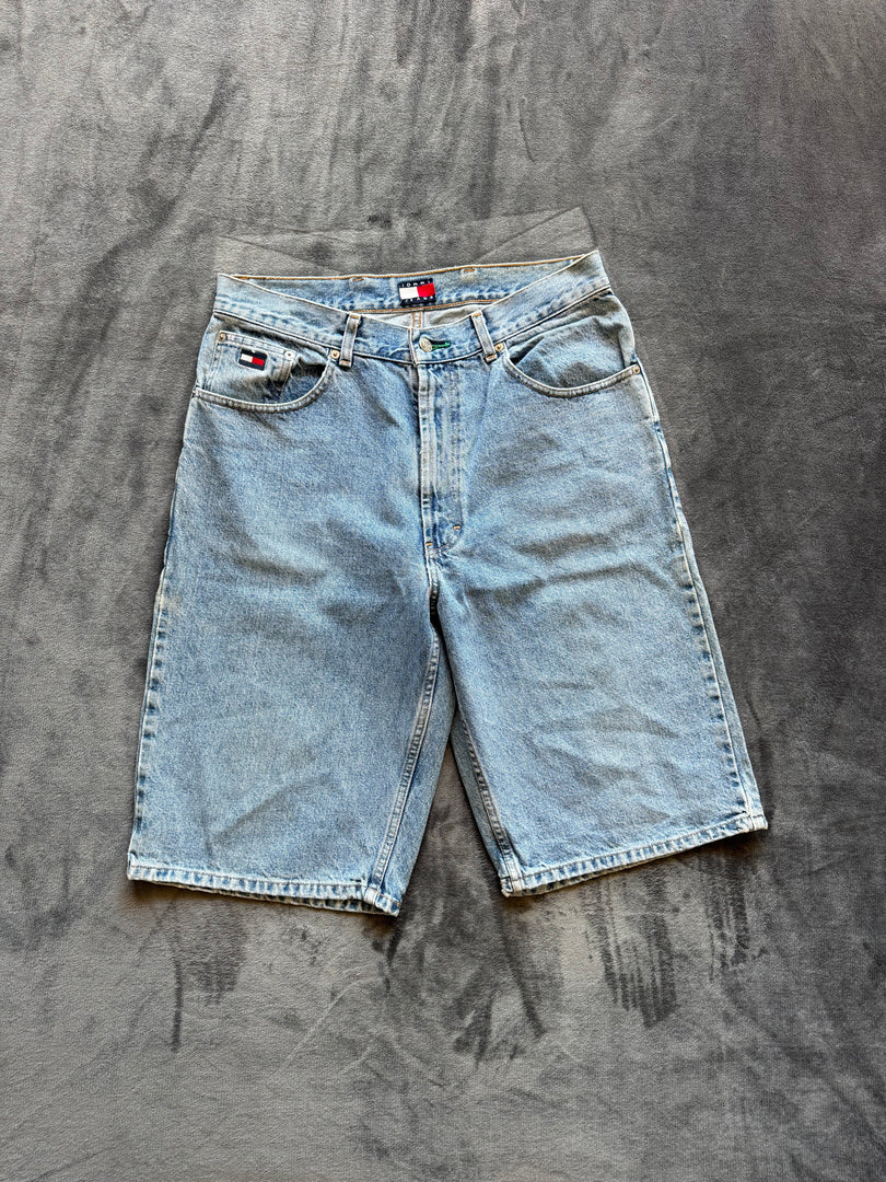 (ВИНТИДЖ) (M) Tommy Hilfiger мъжки дънкови шорти (уголемени!!!)